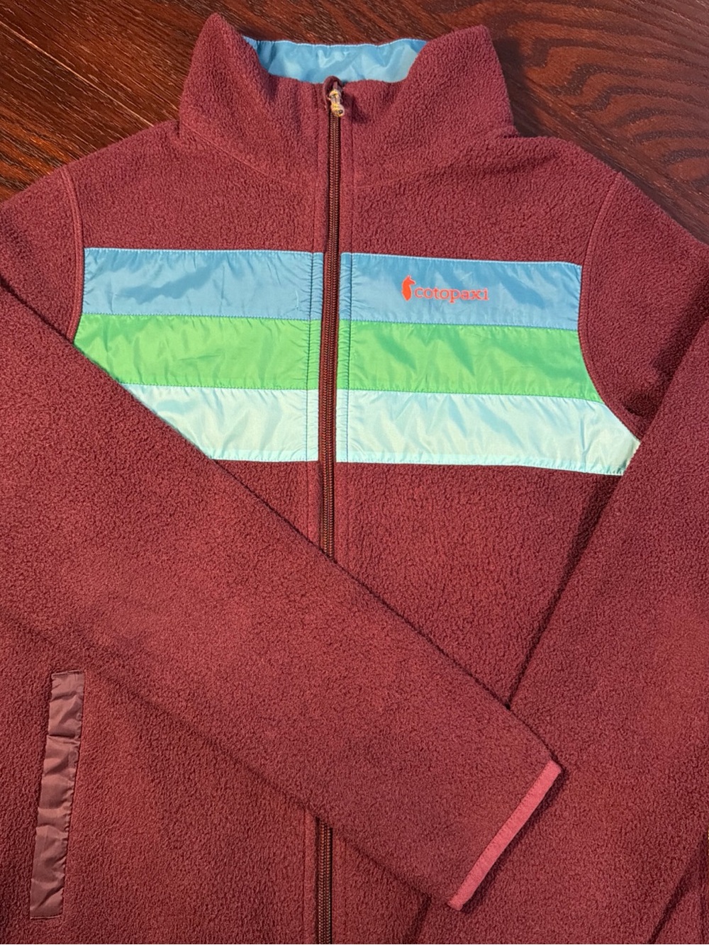 Cotopaxi Teca Jacket Women Small Maroon Fleece Full Zip Colorblock Hiking